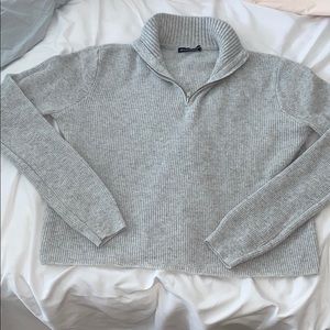 Brandy Melville 1/4 zip sweater